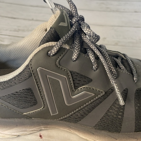 Vionic Grey 335 Miles Sneaker - Picture 8 of 10